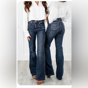 Judy Blue The Amelia Dark Wash Tummy Control Flare Jeans with Booty Lifting.